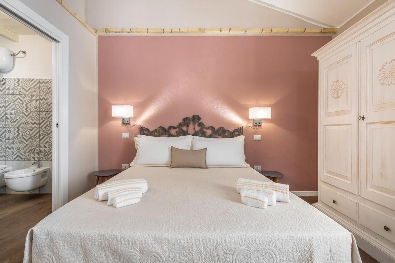 Promenade Boutique Rooms - City Centre Cagliari Luaran gambar