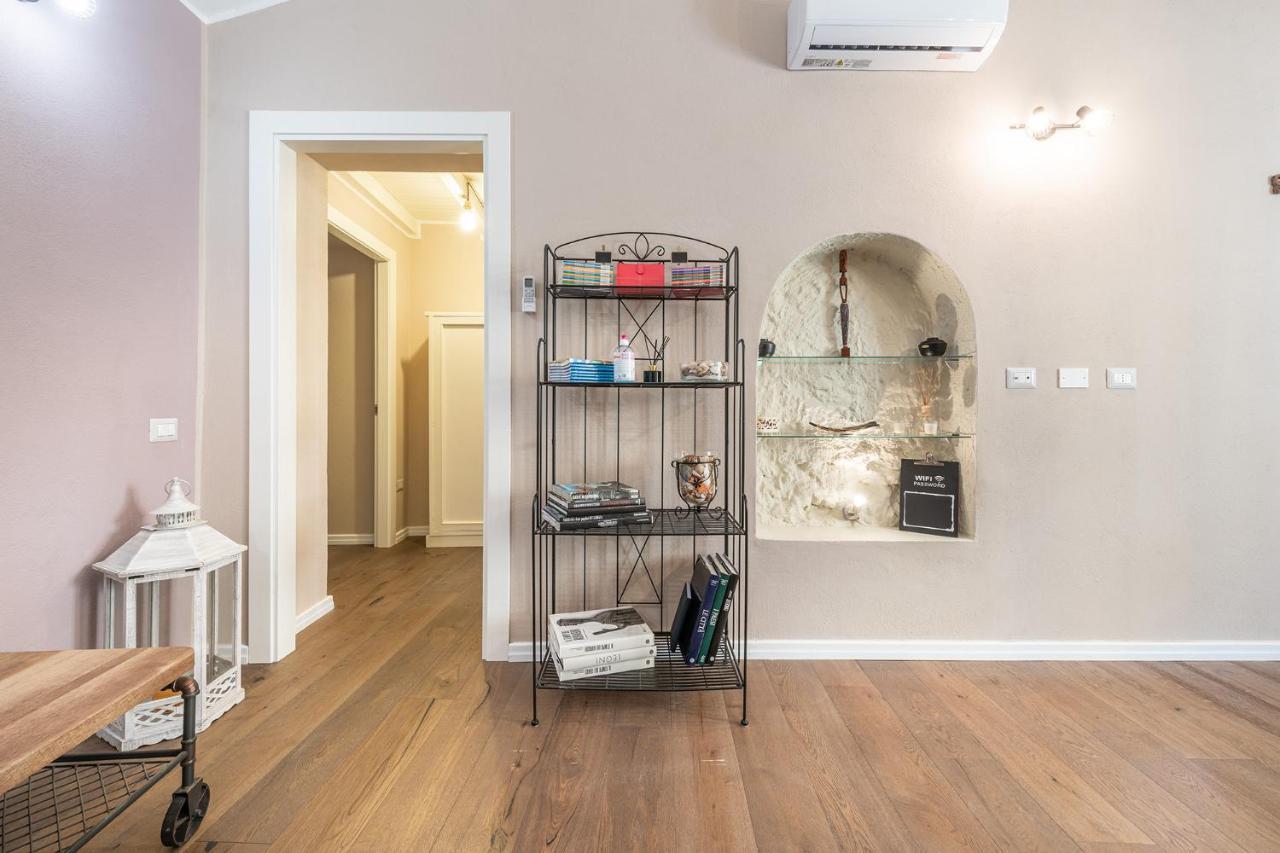 Promenade Boutique Rooms - City Centre Cagliari Luaran gambar