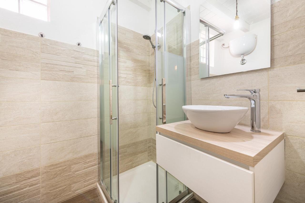 Promenade Boutique Rooms - City Centre Cagliari Luaran gambar